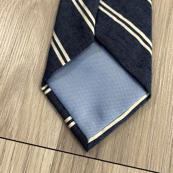 Tommy Hilfiger Men’s Blue Tie White Stripes Cotton Linen Blend Career Business - Picture 7 of 7